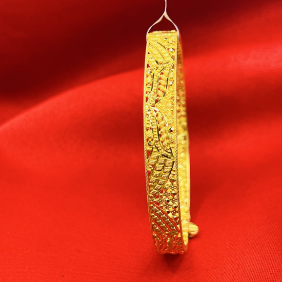 CALCUTTA BANGLE CALCUTTA BANGLE