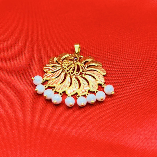 PEACOCK STONE LOCKET PEACOCK STONE LOCKET