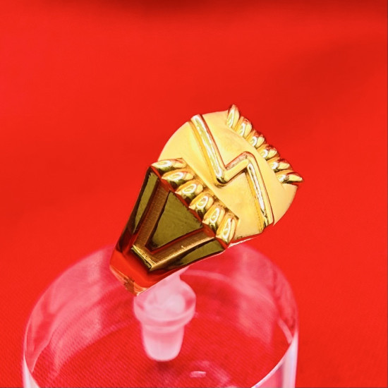 FANCY GOLD RING FANCY GOLD RING