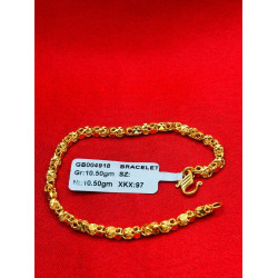 CURB BRACELET