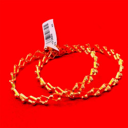 GOLD DESIGN BANGLE