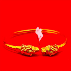 LION HEAD BANGLE