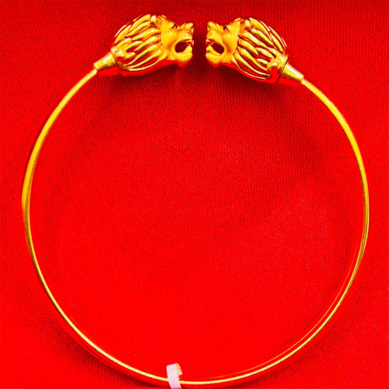 LION HEAD BANGLE LION HEAD BANGLE