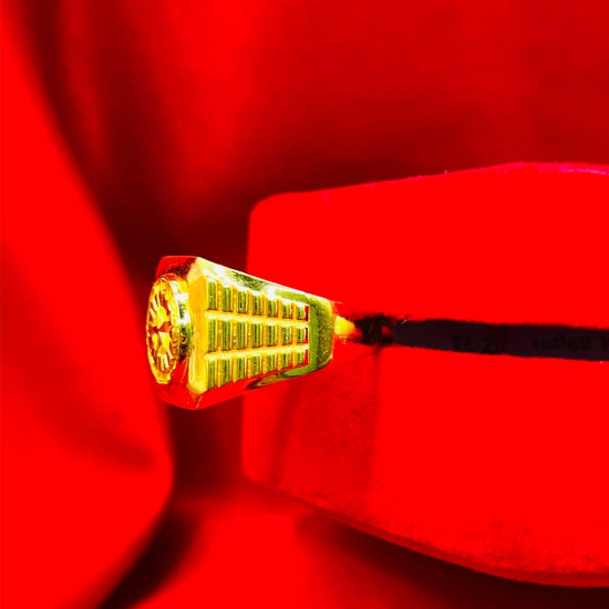 FANCY GOLD RING FANCY GOLD RING