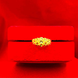 FANCY GOLD RING