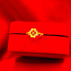 FANCY GOLD RING