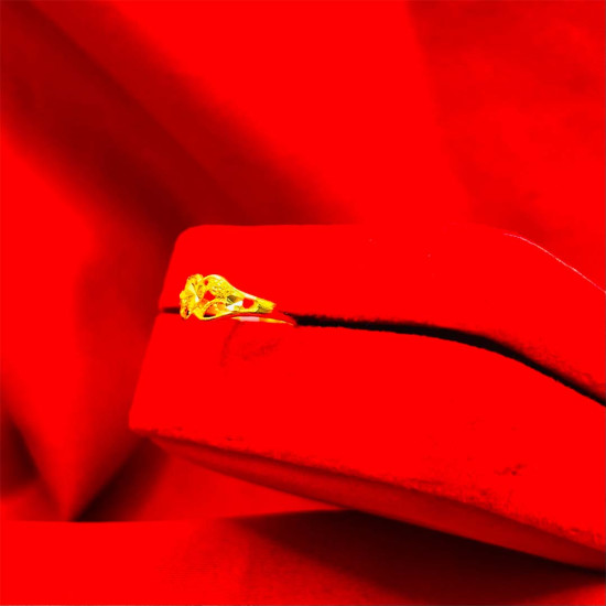 FANCY GOLD RING FANCY GOLD RING