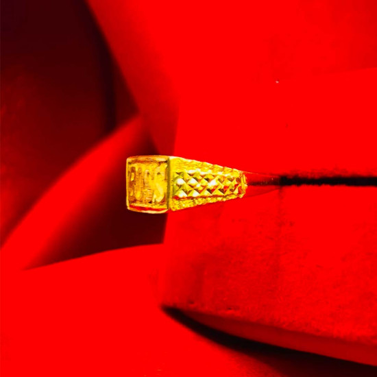 BOSS GOLD RING BOSS GOLD RING