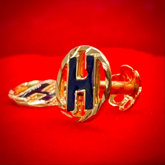 H ROUND ENGRAVED EARRING 916