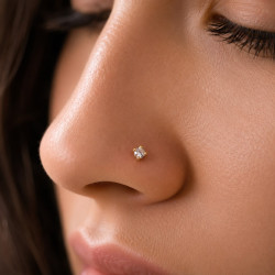 ONE STONE NOSE PIN ( 916 )
