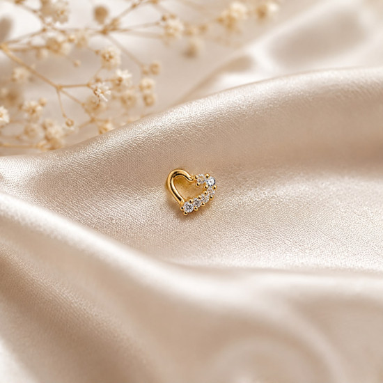 LOVE NOSE PIN ( 9K )