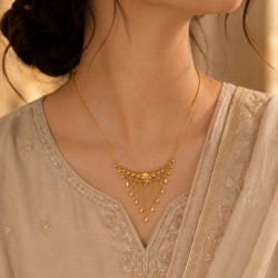 FANCY DESIGN NECKLACE